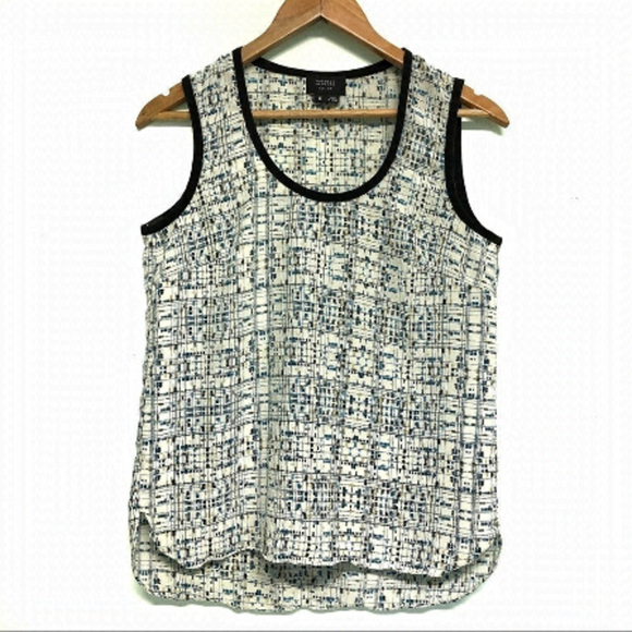 Barneys New York CO-OP Tops - Barneys New York 💯 Silk Printed Blouse